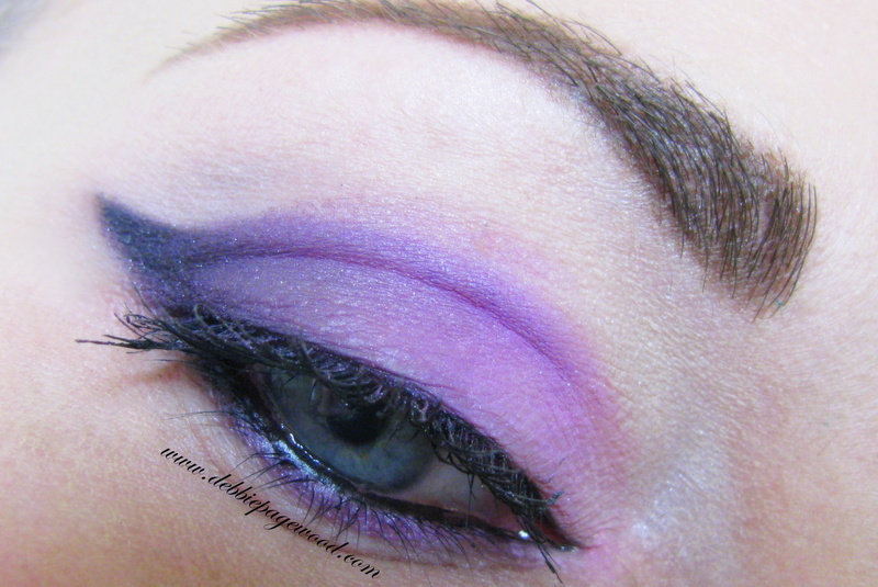 Purple winged eyeshadow tutorial