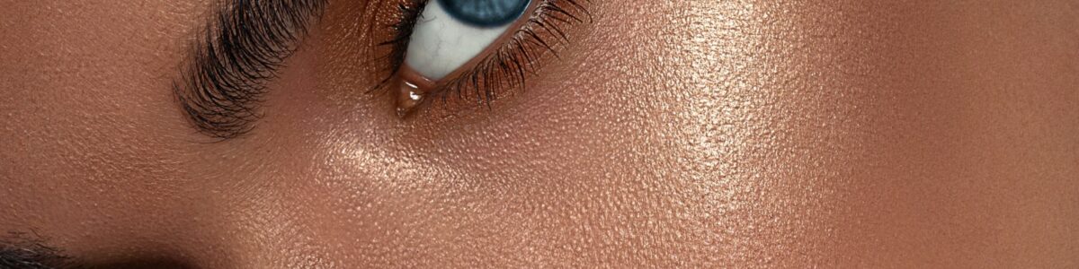 How to apply bronzer