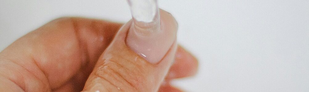 How to remove press-on nails