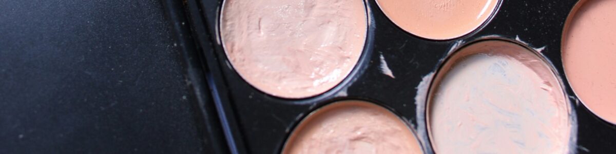 Colour Corrector vs Concealer