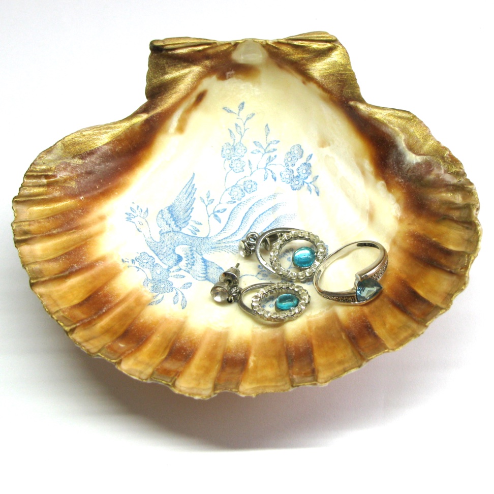 Shell Trinket Dishes - Image 3